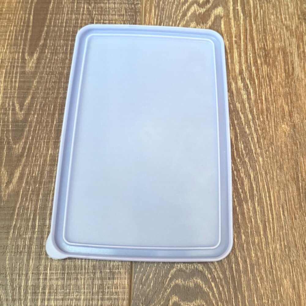 Tupperware Fridgesmart Medium Vented Container - Picture 15 of 15